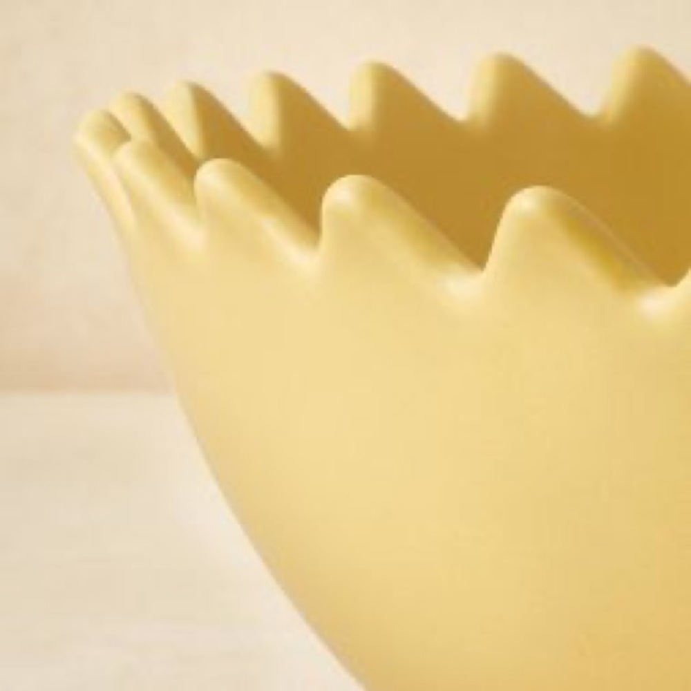 Opalhouse w/Jungalow 101.4oz Stoneware Pointed Sun Serving Bowl Yellow